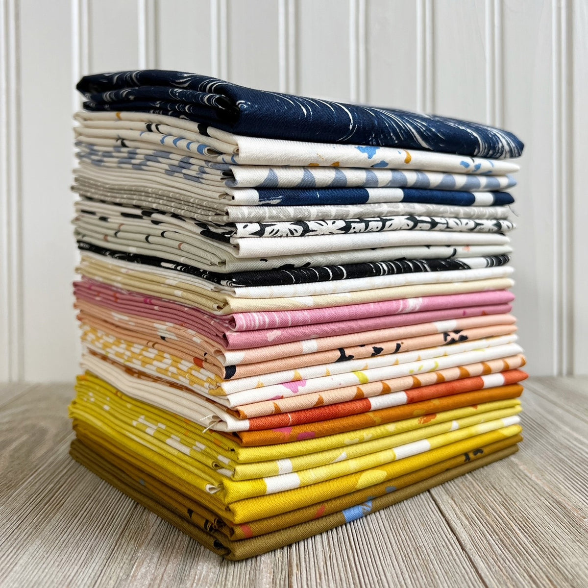 http://coneflowerquiltco.com/cdn/shop/products/sketchbookFatQuarterBundle_1200x1200.jpg?v=1672689173