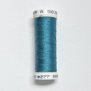 Au Ver a Soie, Soie 100/3 #277 Teal, Medium