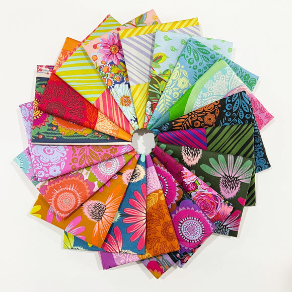 Perennial Borders Fat Quarter Bundle