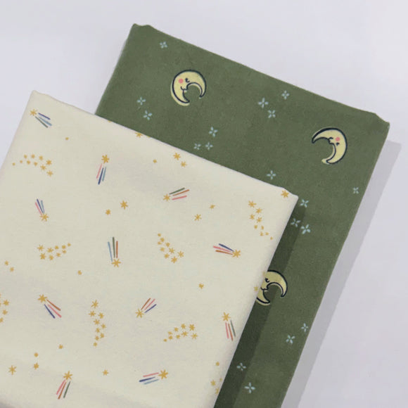 Cozy Flannel Receiving Blanket Kit, Green Moon/Off White Stars