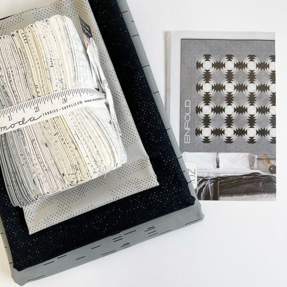 Meori Mini Foldable Box, Dot Hibiscus – Coneflower Quilt Co
